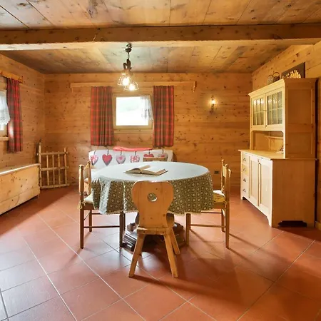בקתה Chalet Shalom ליביניו